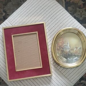 Vintage Picture Frame Set